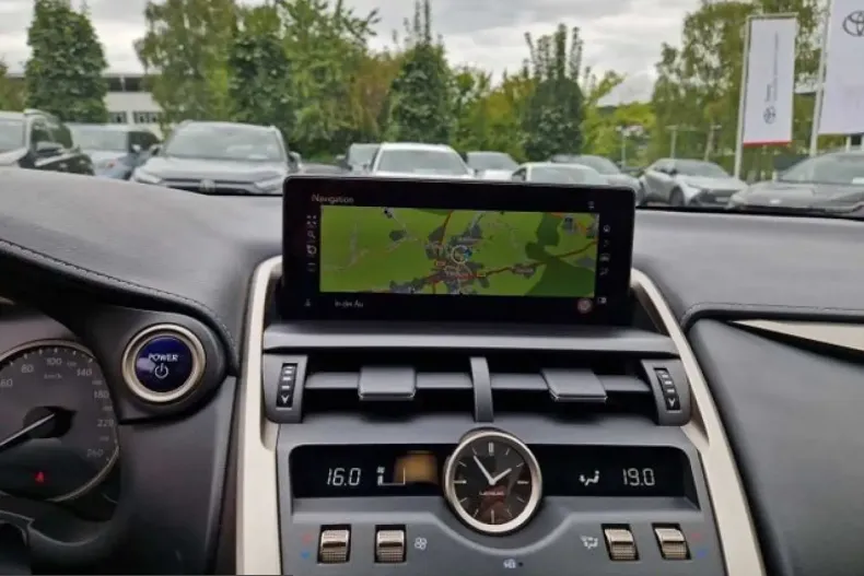 Lexus NX 300 din 2021 cu 65.205 km - oferta LEX199166 - foto 12