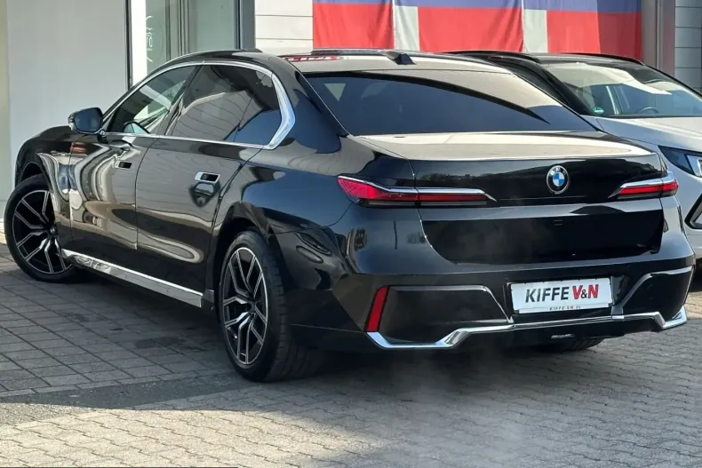 BMW 740 (Seria 7) din 2023 cu 38.650 km - oferta BMW199170 - foto 3