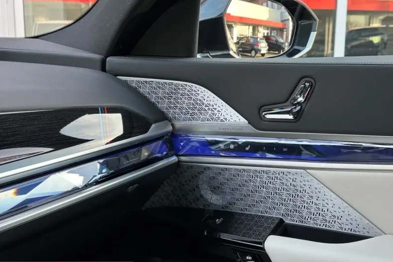 BMW 740 (Seria 7) din 2023 cu 38.650 km - oferta BMW199170 - foto 13