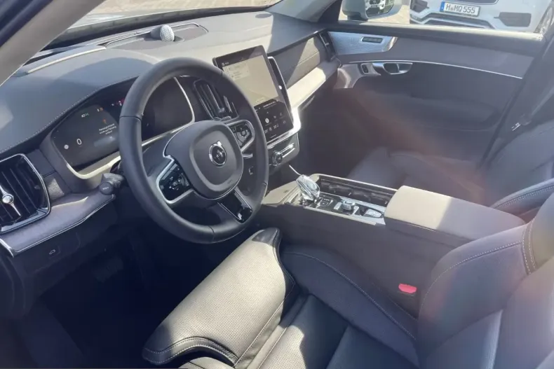 Volvo XC90 din 2026 cu 5.800 km - oferta VOL199173 - foto 8