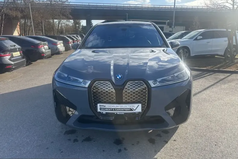 BMW iX din 2023 cu 37.903 km - oferta BMW199174 - foto 1