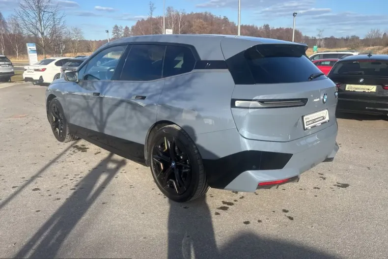 BMW iX din 2023 cu 37.903 km - oferta BMW199174 - foto 4