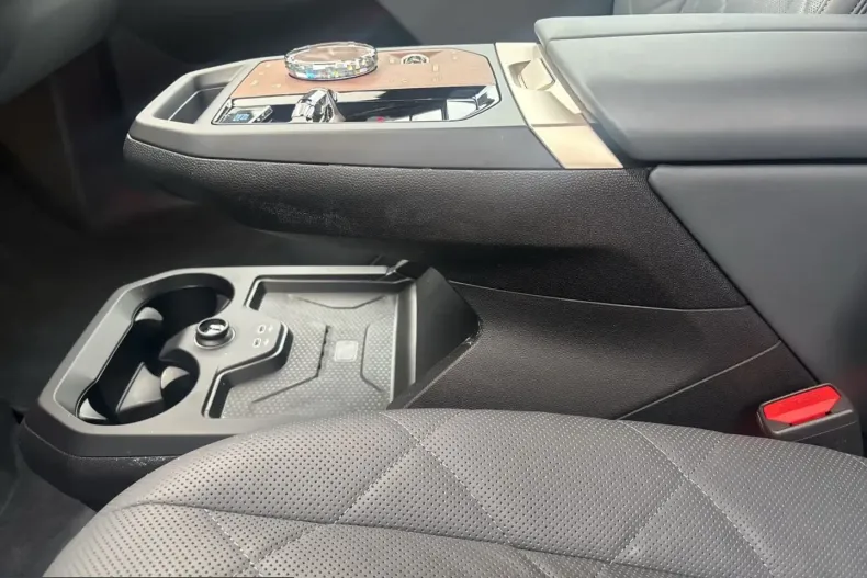 BMW iX din 2023 cu 37.903 km - oferta BMW199174 - foto 26