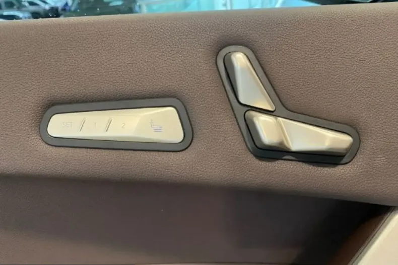 BMW iX din 2023 cu 35.631 km - oferta BMW199175 - foto 7