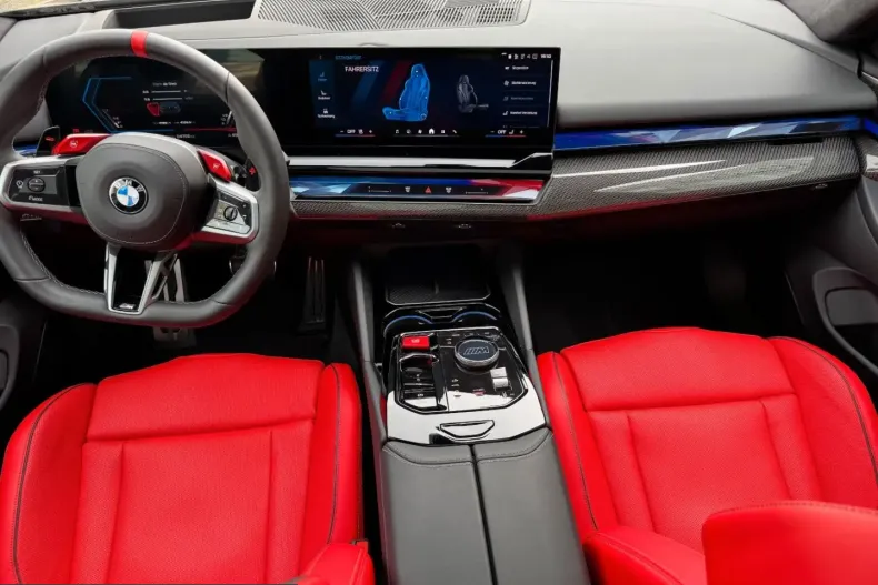 BMW M5 (Seria 5) din 2025 cu 4.156 km - oferta BMW199177 - foto 13