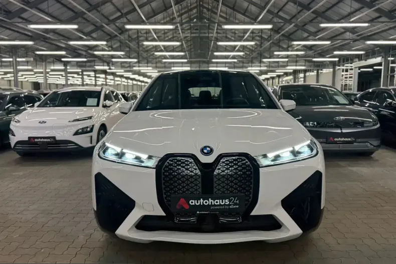 BMW iX din 2023 cu 29.339 km - oferta BMW199178 - foto 1