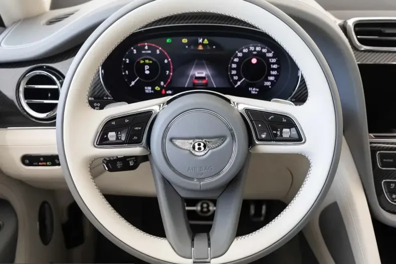 Bentley Bentayga din 2025 cu 6.900 km - oferta BEN199185 - foto 15