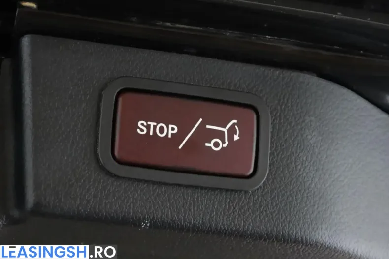 Mercedes-Benz V 300 (Clasa V) din 2024 cu 46.900 km - oferta MER199187 - foto 9