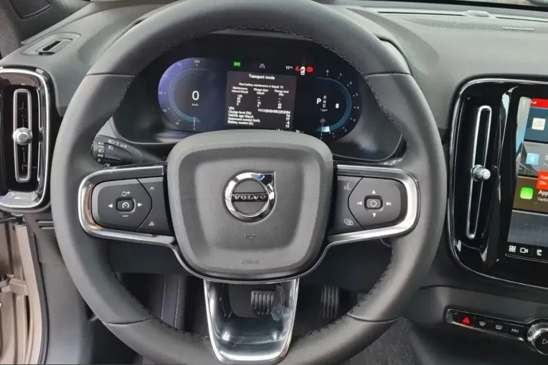 Volvo XC40 din 2024 cu 23.500 km - oferta VOL199188 - foto 9