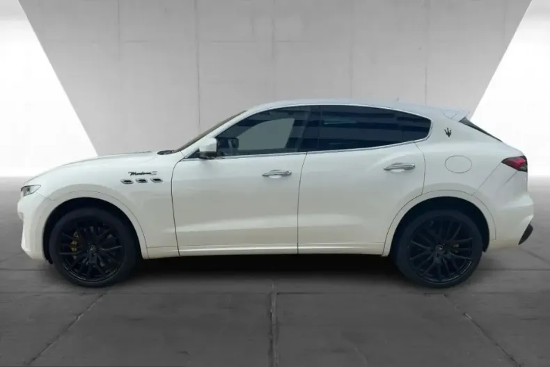 Maserati Levante din 2022 cu 54.400 km - oferta MAS199190 - foto 4