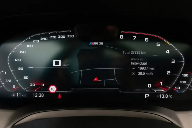 BMW M3 (Seria 3) din 2022 cu 37.725 km - oferta BMW199191 - foto 40