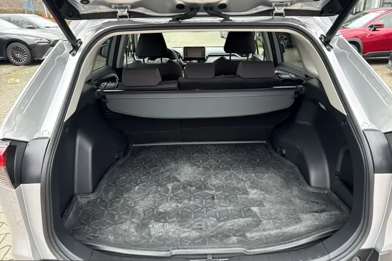 Toyota RAV4 din 2021 cu 63.500 km - oferta TOY199192 - foto 10