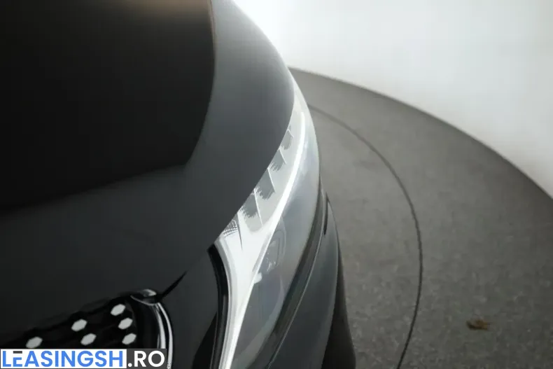 Mercedes-Benz V 300 (Clasa V) din 2023 cu 67.600 km - oferta MER199197 - foto 22