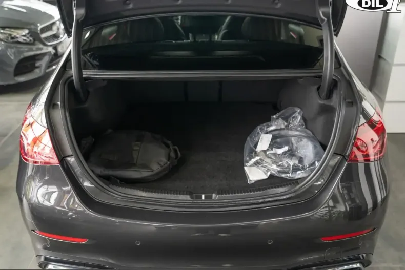 Mercedes-Benz C 300 (Clasa C) din 2022 cu 78.000 km - oferta MER199198 - foto 4