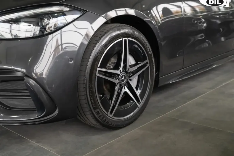 Mercedes-Benz C 300 (Clasa C) din 2022 cu 78.000 km - oferta MER199198 - foto 5