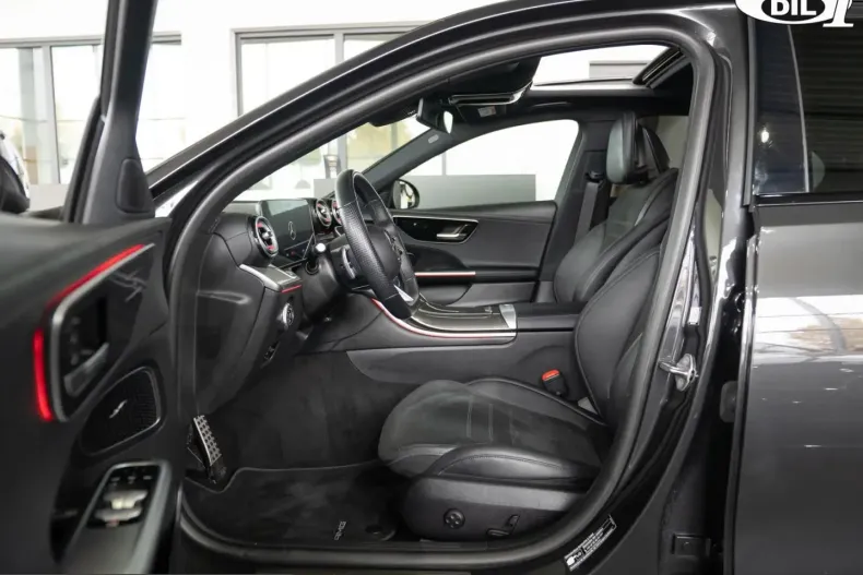 Mercedes-Benz C 300 (Clasa C) din 2022 cu 78.000 km - oferta MER199198 - foto 9