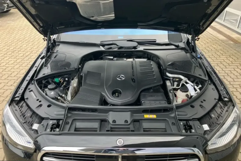 Mercedes-Benz S 580 (Clasa S) din 2022 cu 86.457 km - oferta MER199202 - foto 4