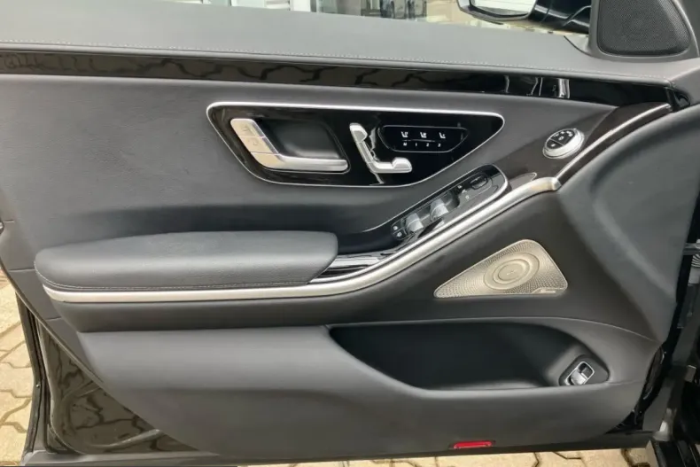 Mercedes-Benz S 580 (Clasa S) din 2022 cu 86.457 km - oferta MER199202 - foto 5