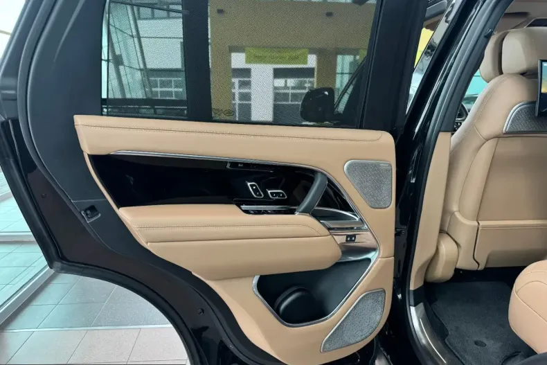 Land Rover Range Rover din 2025 cu 29.000 km - oferta LAN199204 - foto 22