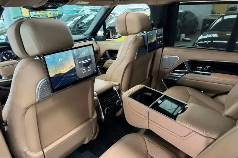 Land Rover Range Rover din 2025 cu 29.000 km - oferta LAN199204 - foto 23