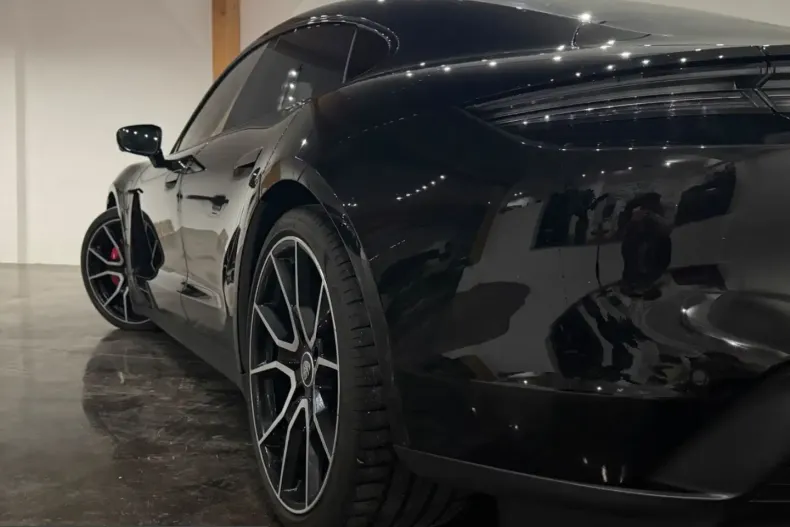 Porsche Taycan din 2022 cu 41.500 km - oferta POR199218 - foto 4