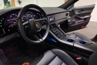 Porsche Taycan din 2022 cu 41.500 km - oferta POR199218 - foto 23