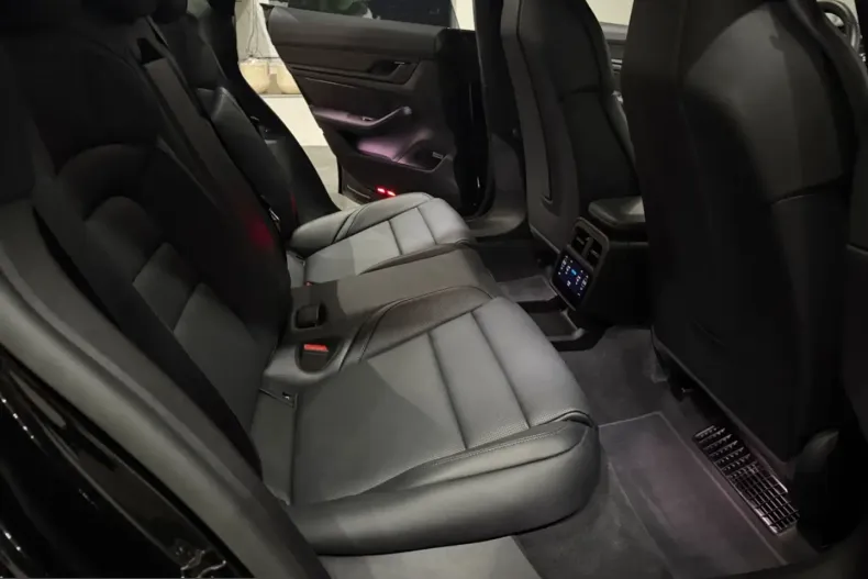 Porsche Taycan din 2022 cu 41.500 km - oferta POR199218 - foto 29