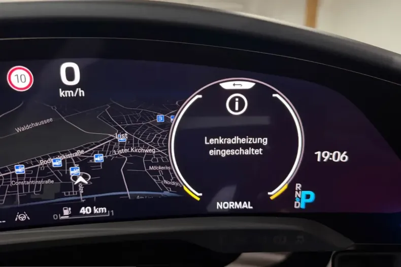 Porsche Taycan din 2022 cu 41.500 km - oferta POR199218 - foto 39