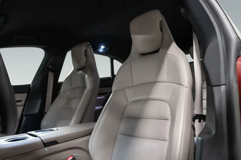 Porsche Taycan din 2022 cu 42.900 km - oferta POR199219 - foto 5