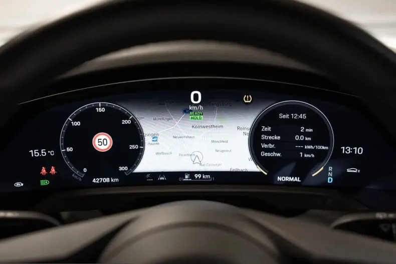 Porsche Taycan din 2022 cu 42.900 km - oferta POR199219 - foto 25