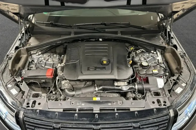 Land Rover Range Rover Velar din 2023 cu 40.162 km - oferta LAN199225 - foto 10