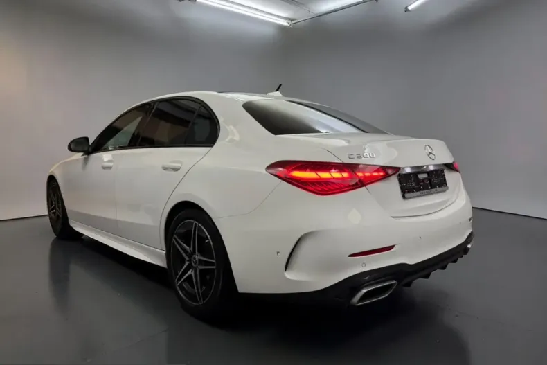 Mercedes-Benz C 300 (Clasa C) din 2022 cu 110.000 km - oferta MER199227 - foto 5