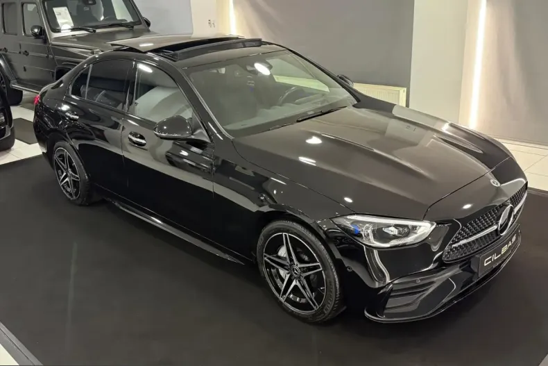 Mercedes-Benz C 300 (Clasa C) din 2022 cu 67.240 km - oferta MER199229 - foto 6