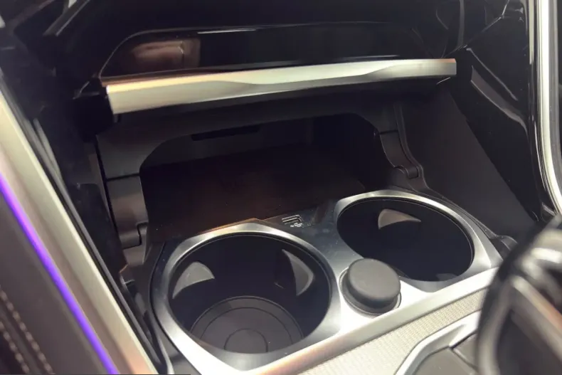 BMW M850 (Seria 8) din 2021 cu 41.801 km - oferta BMW199232 - foto 35