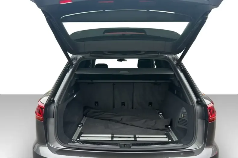 Volkswagen Touareg din 2022 cu 93.230 km - oferta VOL199235 - foto 15