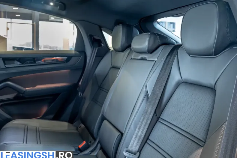 Porsche Cayenne din 2026 cu 0 km - oferta POR199238 - foto 18