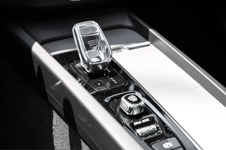 Volvo XC60 din 2021 cu 67.180 km - oferta VOL199241 - foto 12