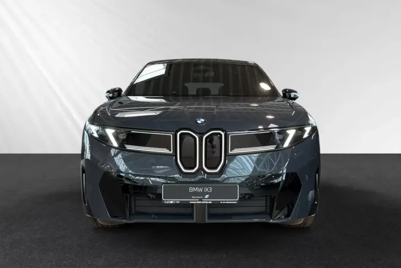 BMW iX3 (Seria X) din 2026 cu 4.000 km - oferta BMW199242 - foto 1