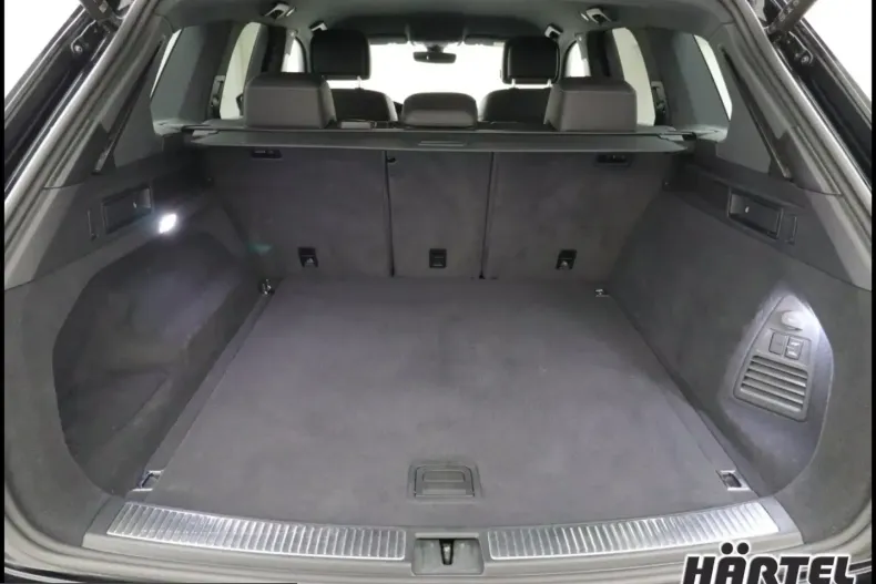 Volkswagen Touareg din 2022 cu 85.200 km - oferta VOL199246 - foto 12