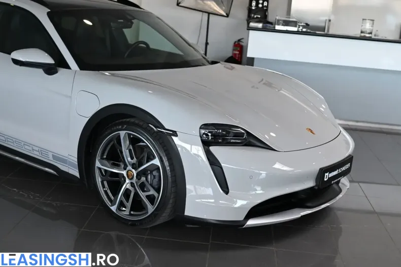 Porsche Taycan din 2022 cu 41.137 km - oferta POR199251 - foto 7