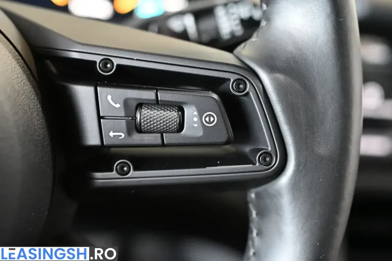 Porsche Taycan din 2022 cu 41.137 km - oferta POR199251 - foto 18