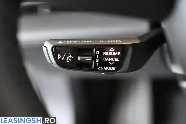 Porsche Taycan din 2022 cu 41.137 km - oferta POR199251 - foto 20