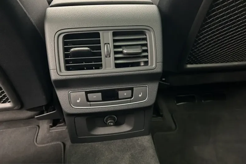 Audi Q5 din 2024 cu 10.250 km - oferta AUD199252 - foto 16