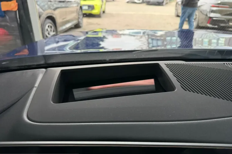 BMW M5 (Seria 5) din 2026 cu 24.000 km - oferta BMW199259 - foto 25