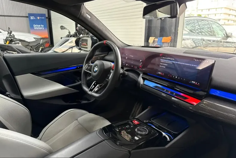 BMW M5 (Seria 5) din 2026 cu 24.000 km - oferta BMW199259 - foto 37