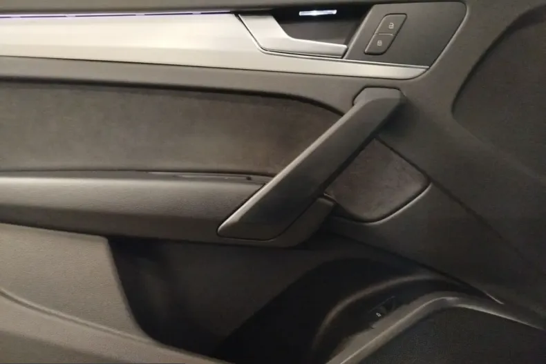 Audi Q5 din 2022 cu 59.700 km - oferta AUD199262 - foto 6