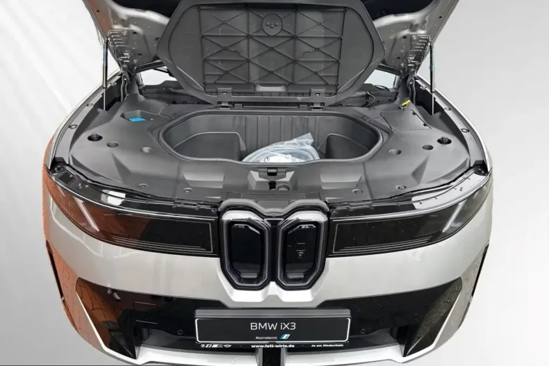 BMW iX3 (Seria X) din 2026 cu 4.000 km - oferta BMW199263 - foto 11