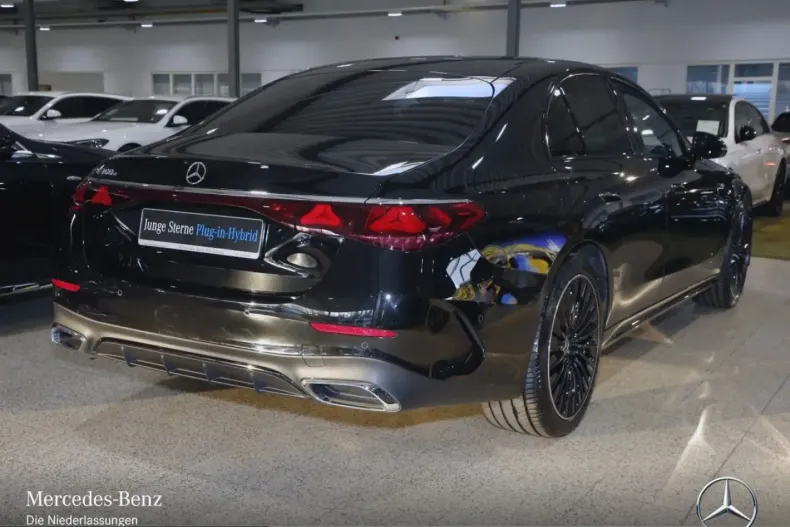 Mercedes-Benz E 300 (Clasa E) din 2025 cu 11.937 km - oferta MER199264 - foto 2