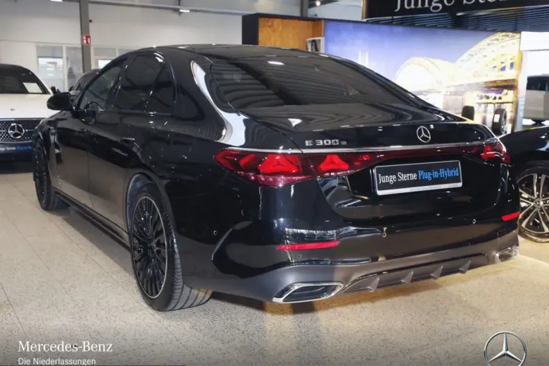 Mercedes-Benz E 300 (Clasa E) din 2025 cu 11.937 km - oferta MER199264 - foto 8