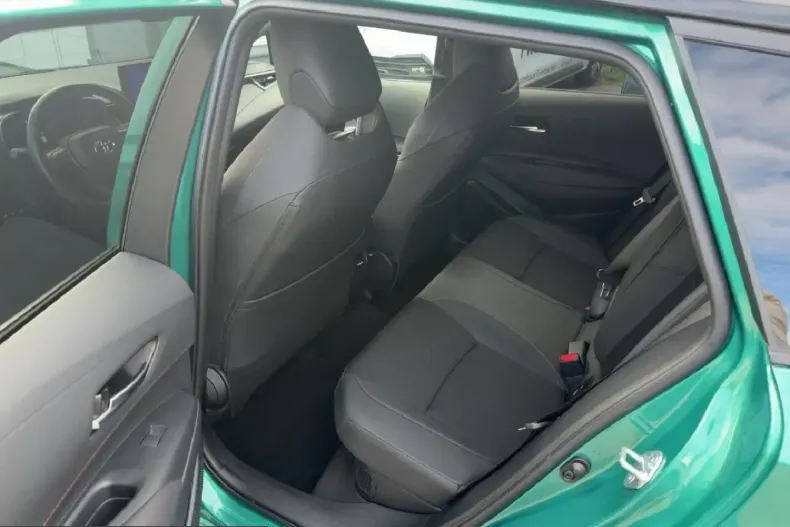 Toyota Corolla din 2024 cu 22.366 km - oferta TOY199272 - foto 11